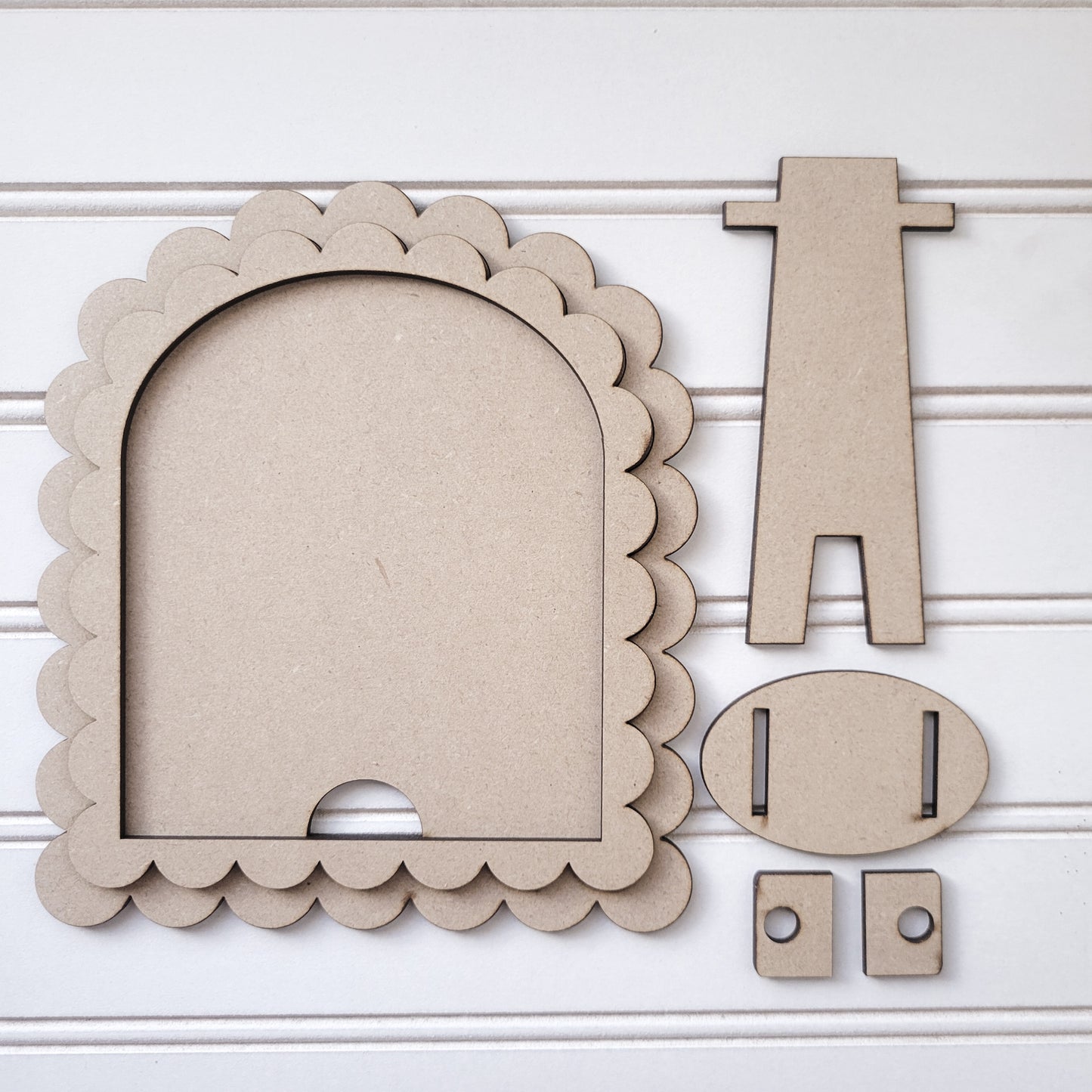 Double Scalloped Edge Arched Interchangeable DIY Frame – Tiered Tray or Shelf Decor