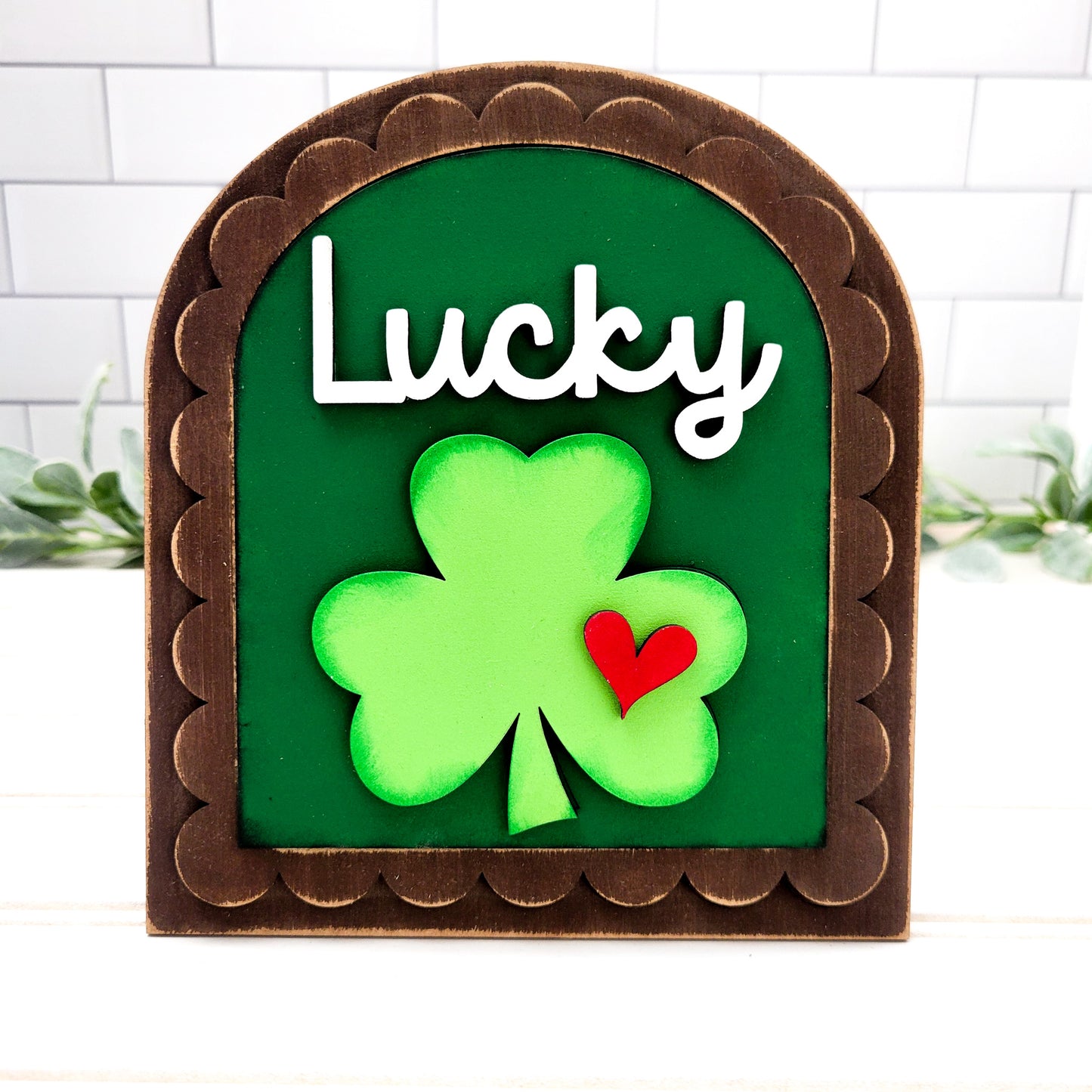 March V1 Seasonal Interchangeable Insert – Fits DIY Arched Frame Kits