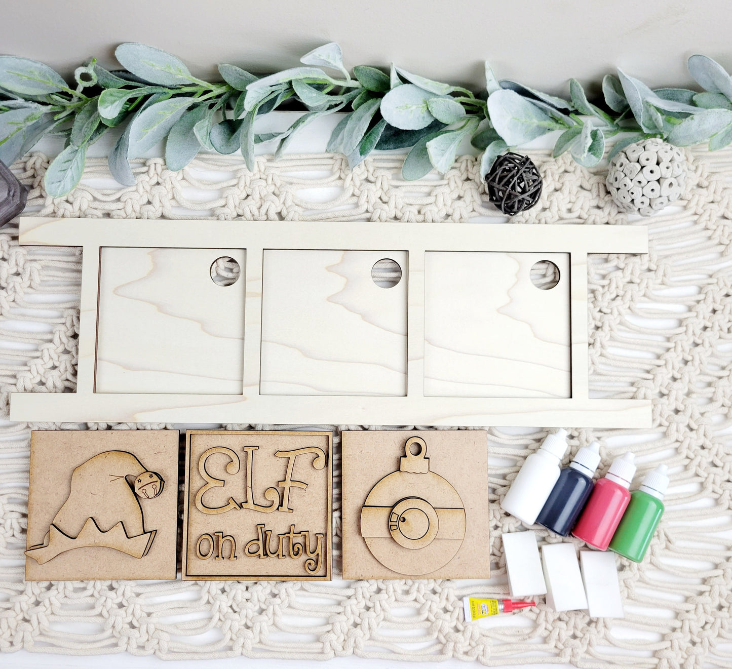 Elf on Duty Square Tiles