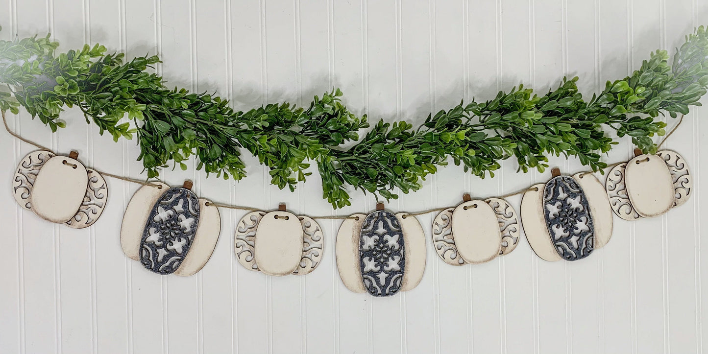 Fall Pumpkin Garland DIY Paint Kit