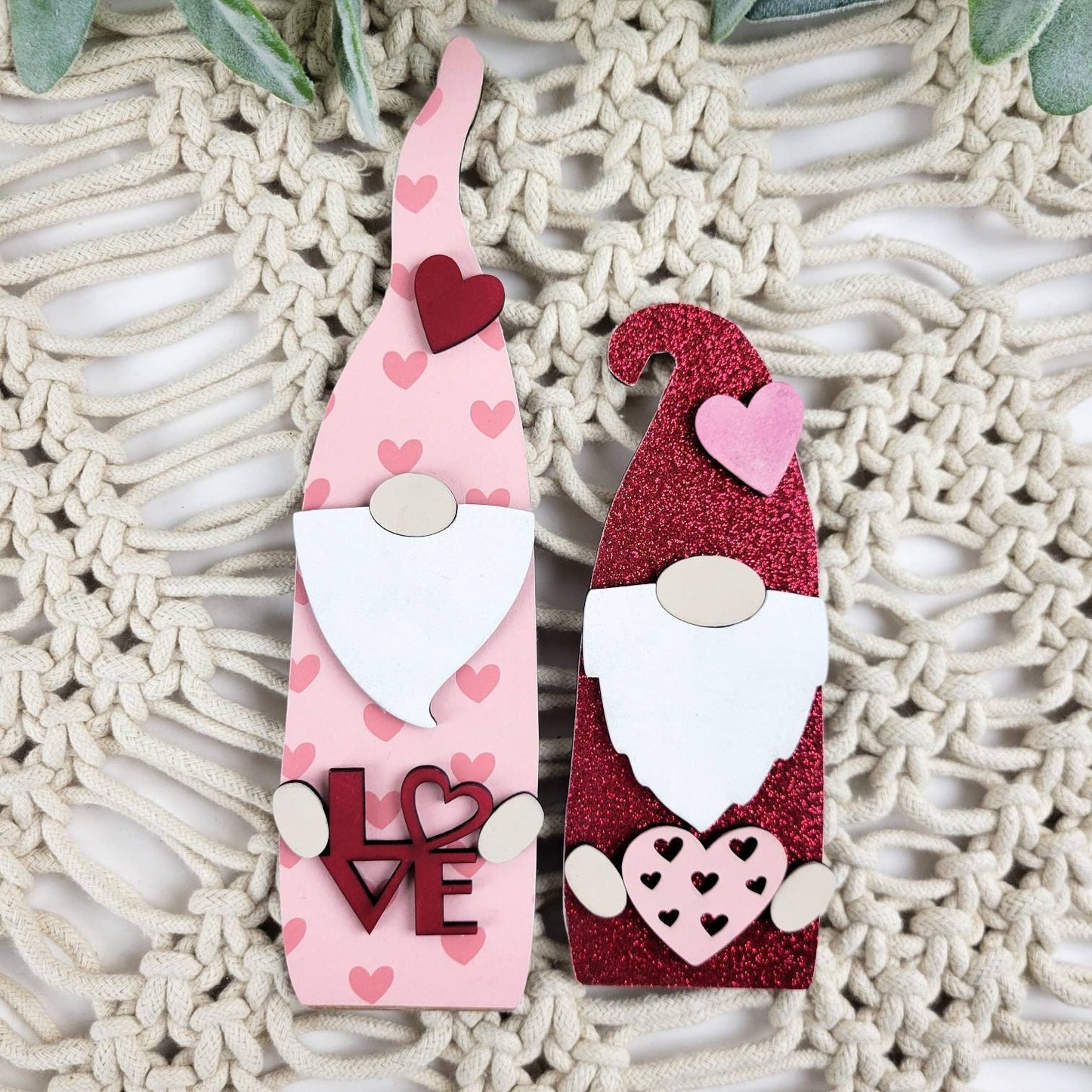 Mini Gnomes Set of 2 Valentine's Day Kids DIY Paint Kit