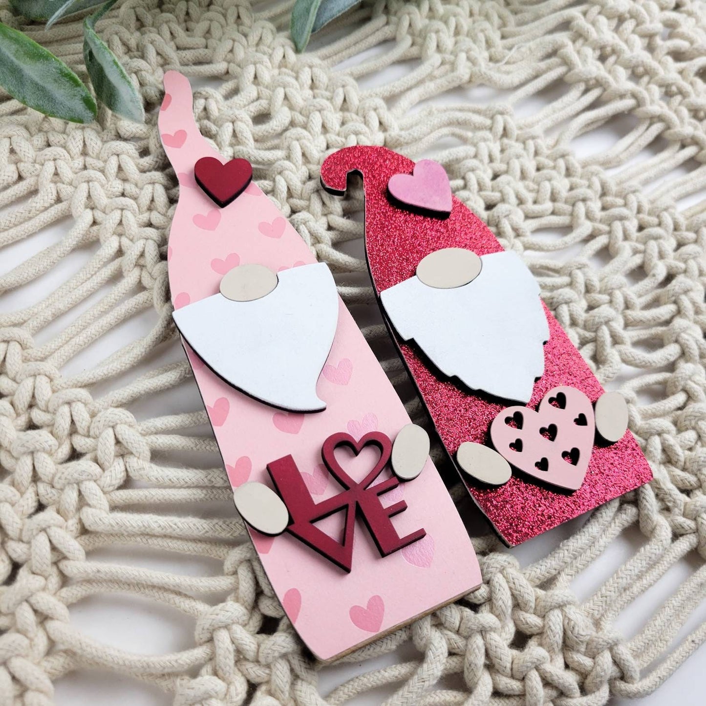 Mini Gnomes Set of 2 Valentine's Day Kids DIY Paint Kit