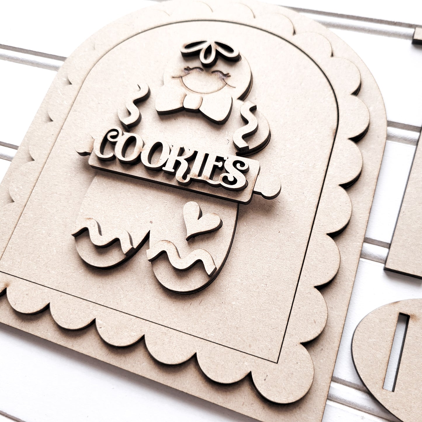 December V1 Seasonal Interchangeable Insert – Fits DIY Arched Frame Kits