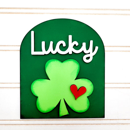 March V1 Seasonal Interchangeable Insert – Fits DIY Arched Frame Kits
