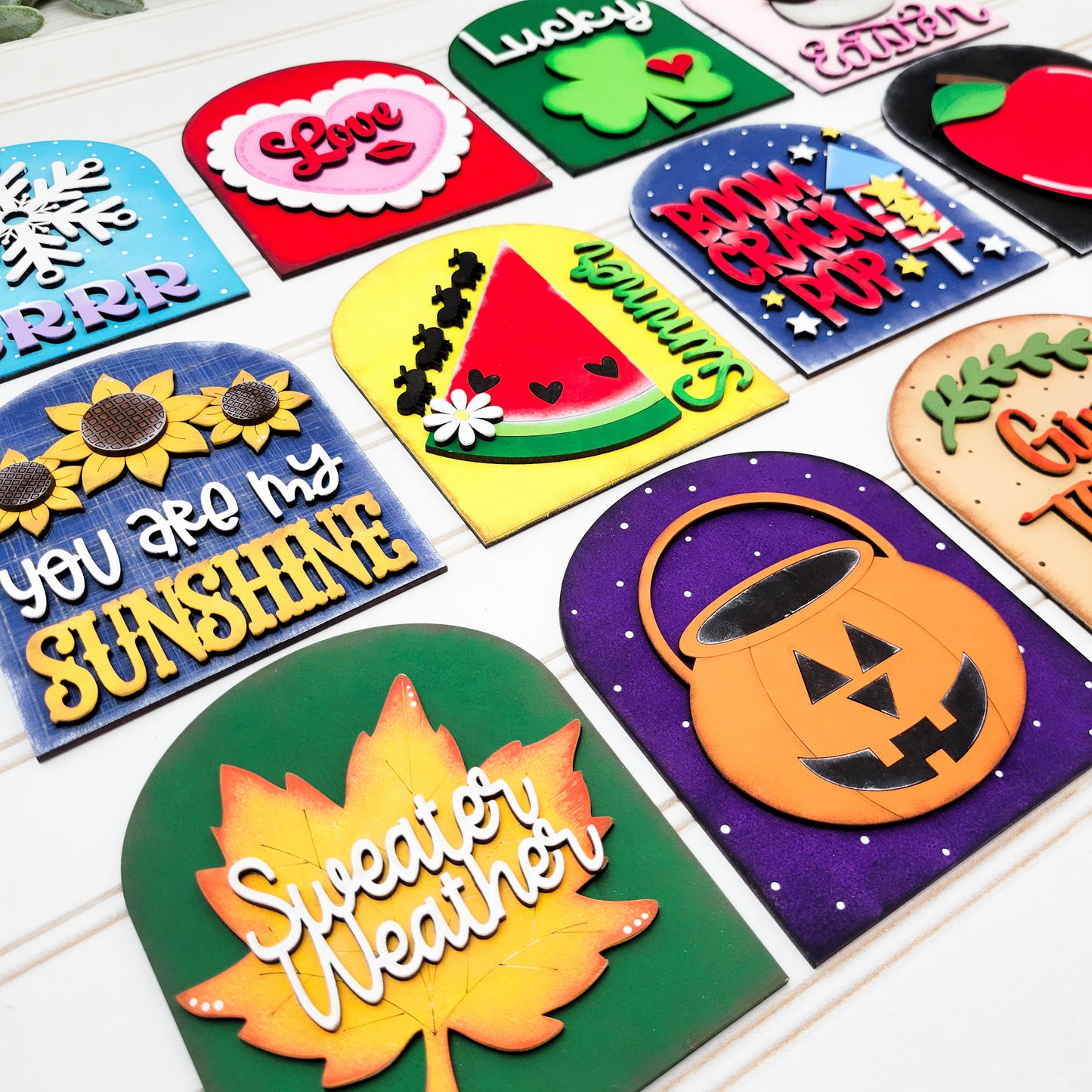 Entire Year V1 Seasonal Interchangeable Insert – Fits DIY Arched Frame Kits