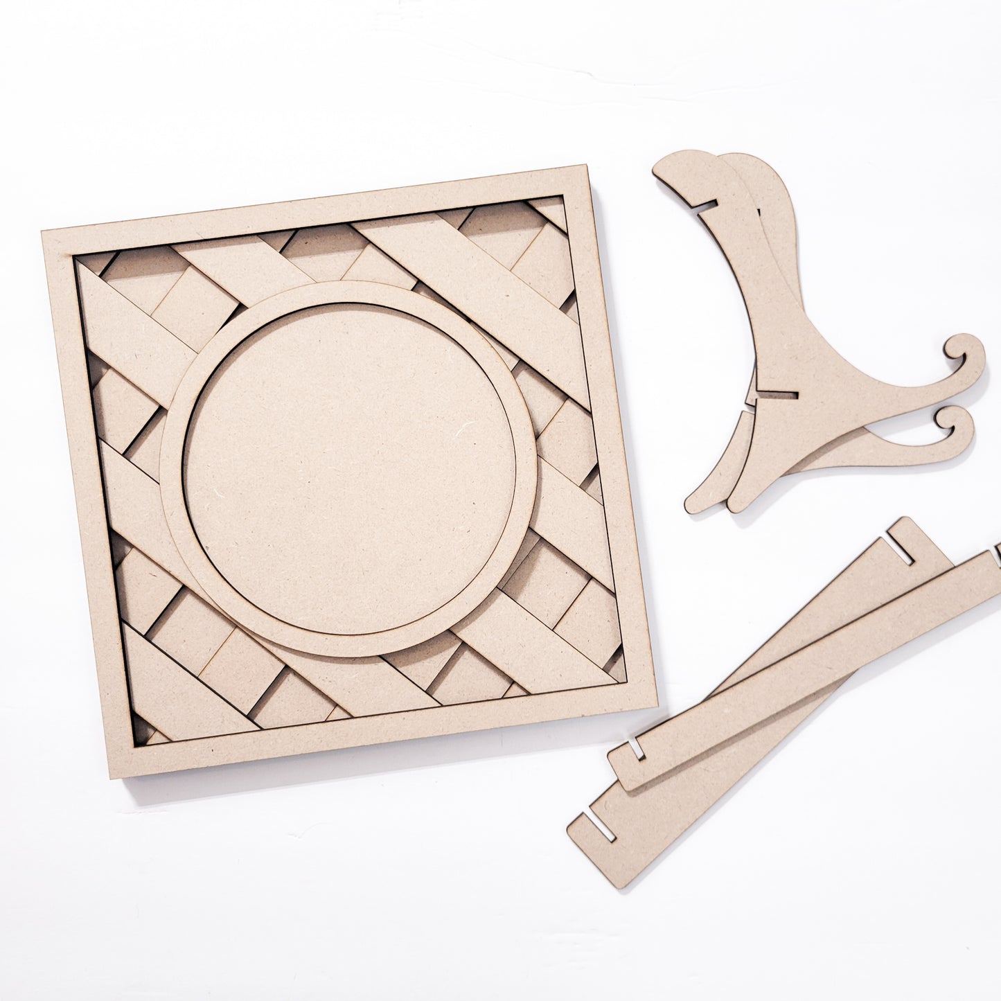 Lattice Back Interchangeable Sign DIY Kit Compatible with 6" Round Inserts