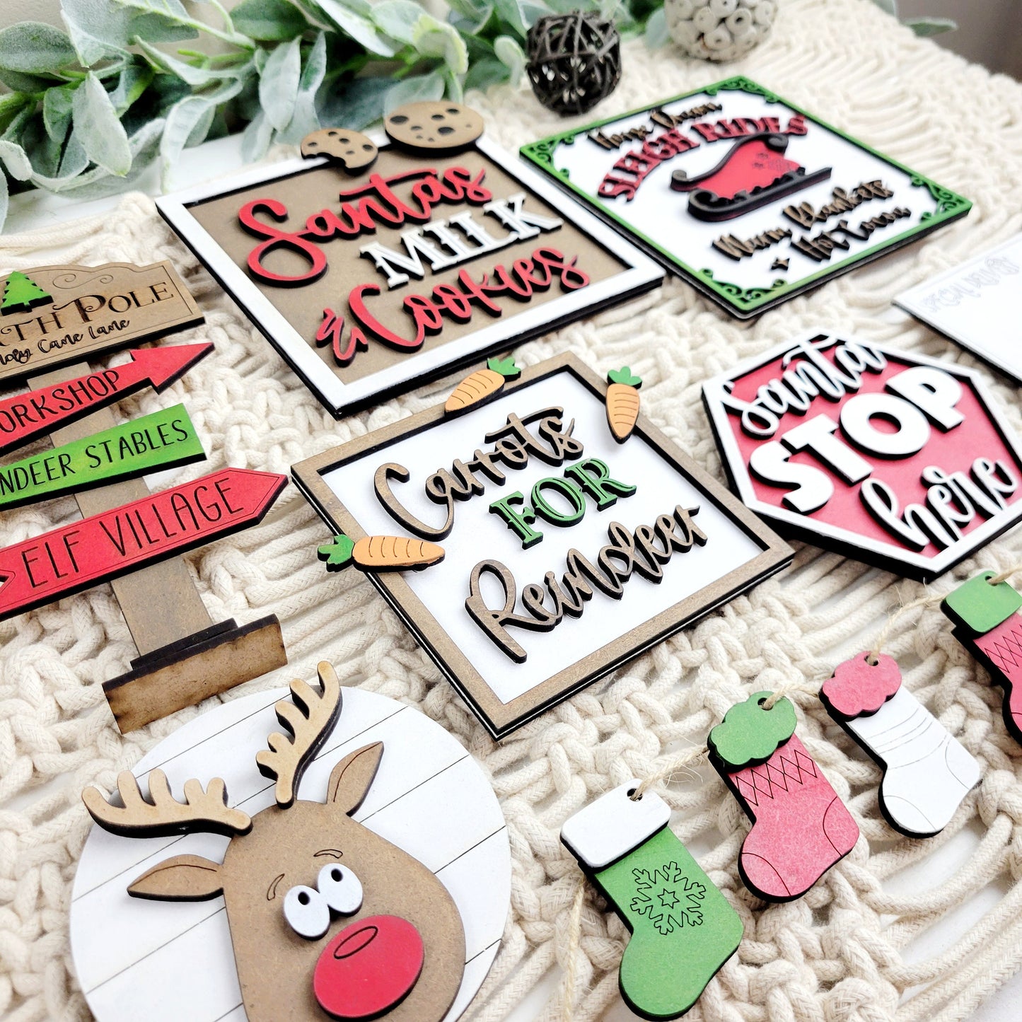 Christmas Santa Stop Here Tray DIY Paint Kit